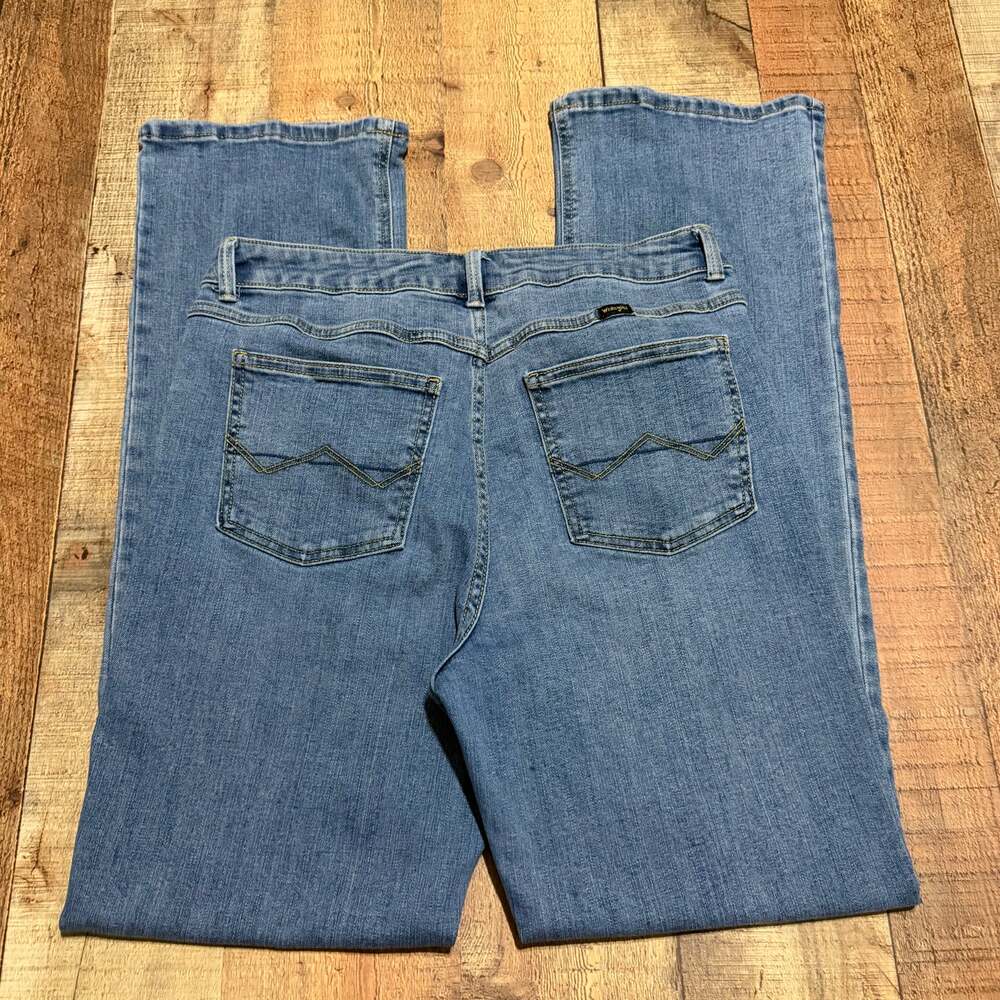 Wrangler Women's Medium Denim Straight Leg Jeans Sz 10/30 Western No Distress